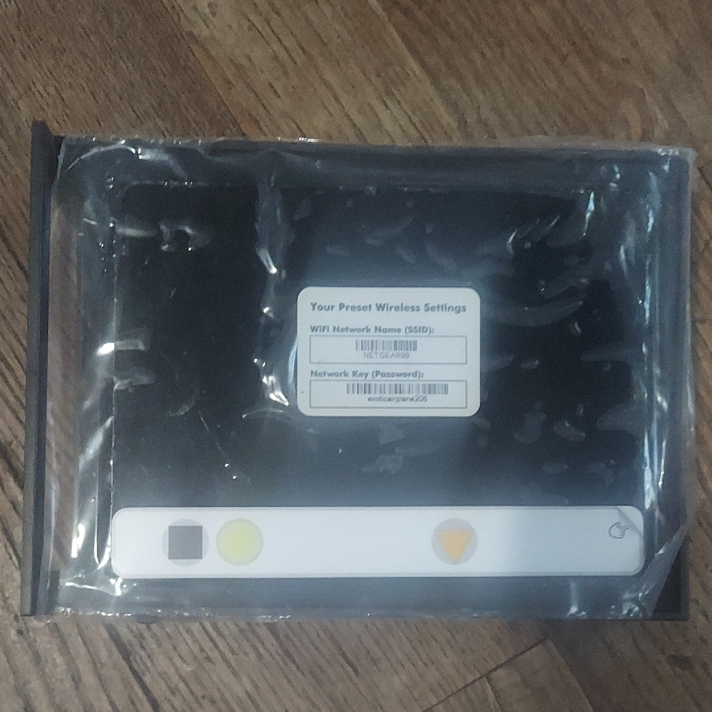 5 For $10 M&M Netgear Black Wireless Router